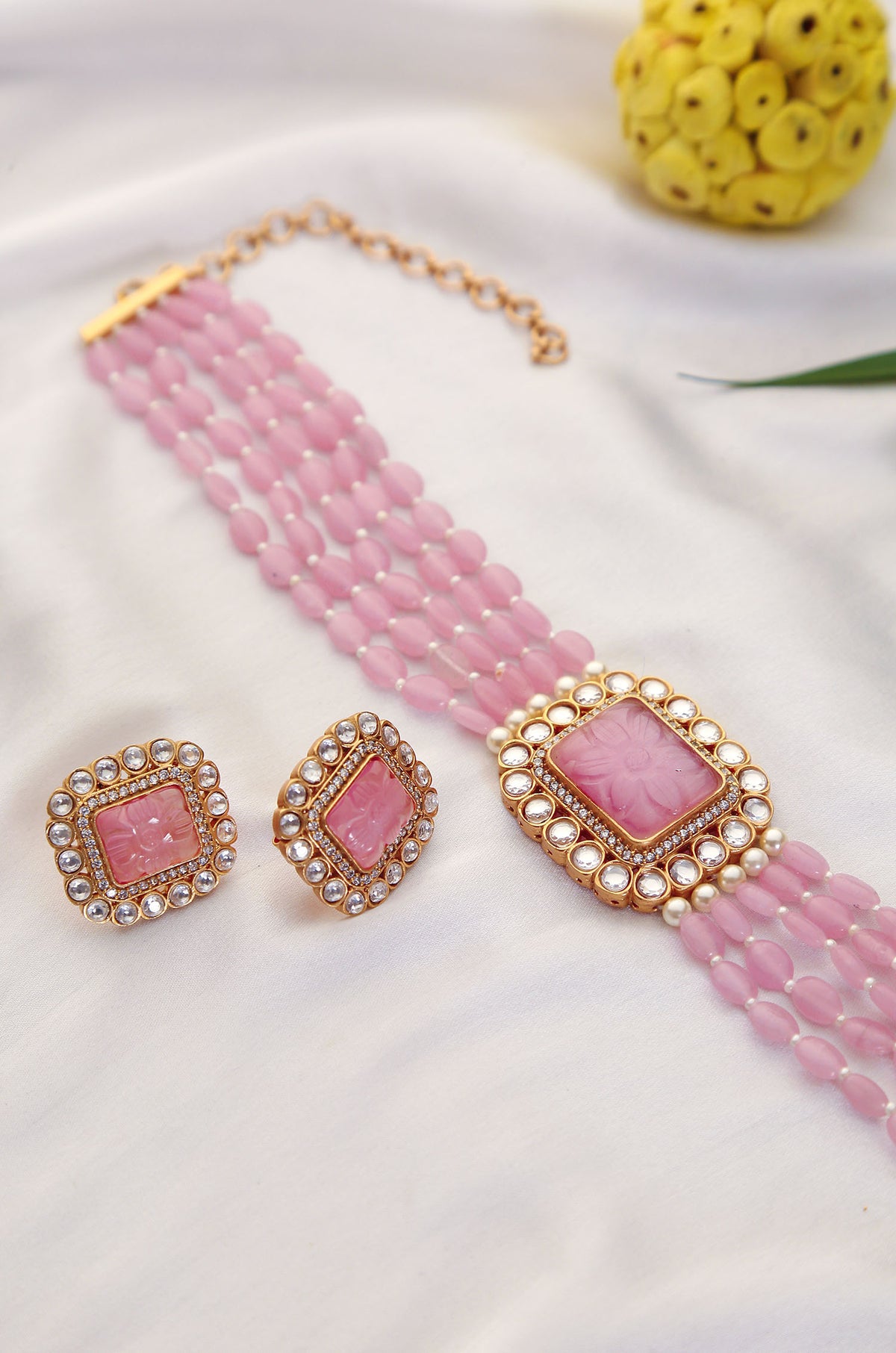 Mawra Rose Quartz Necklace