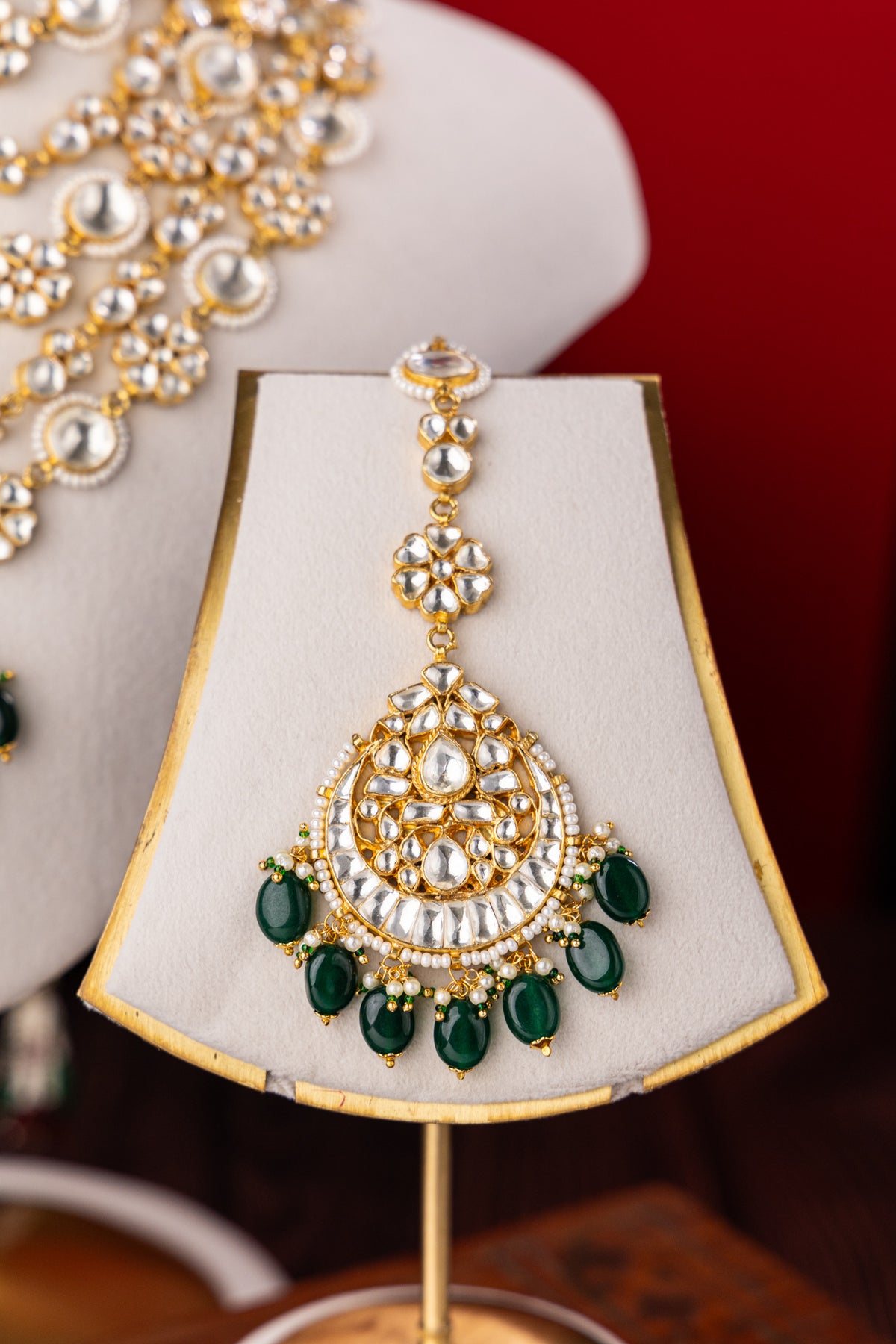 Farisha Emerald Necklace Set