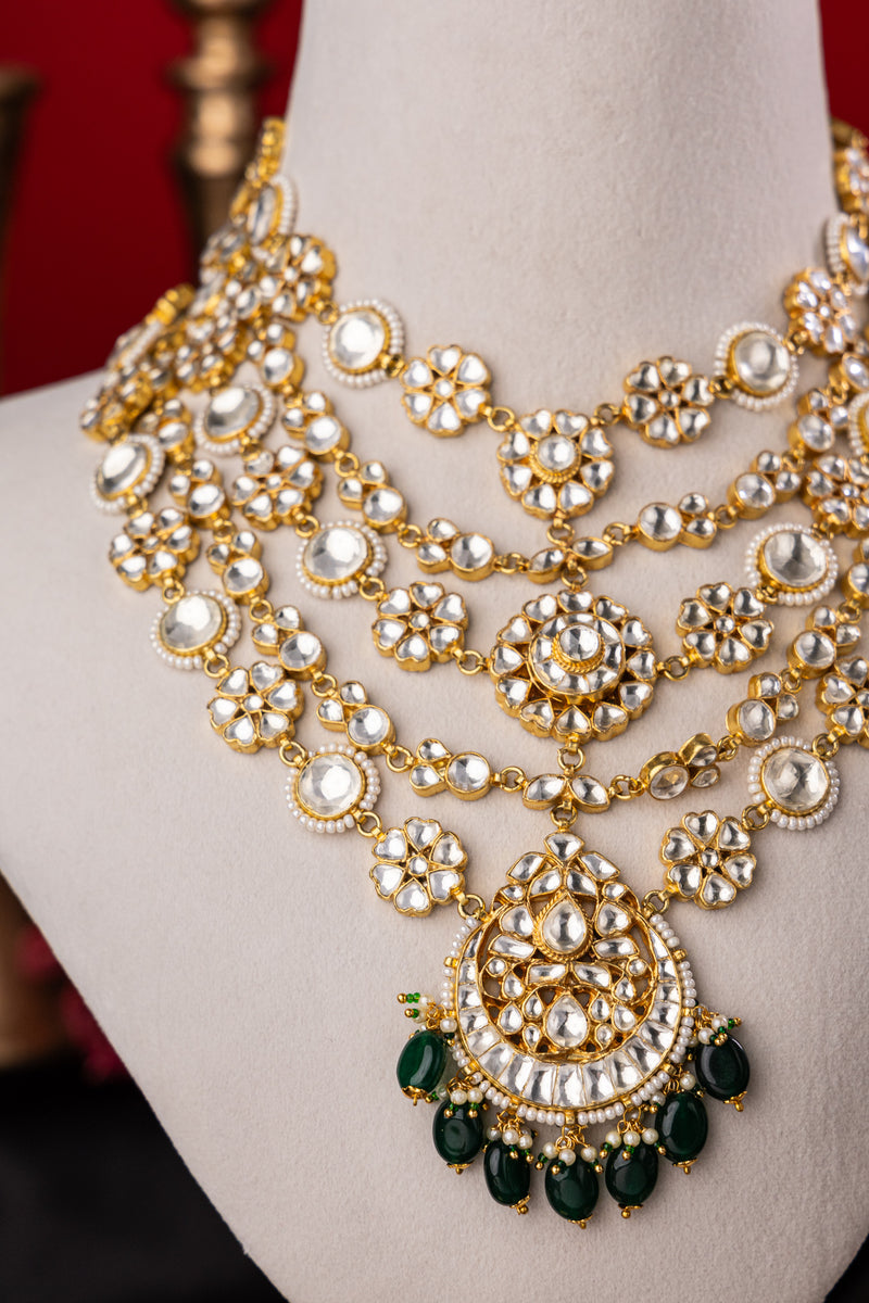 Farisha Emerald Necklace Set