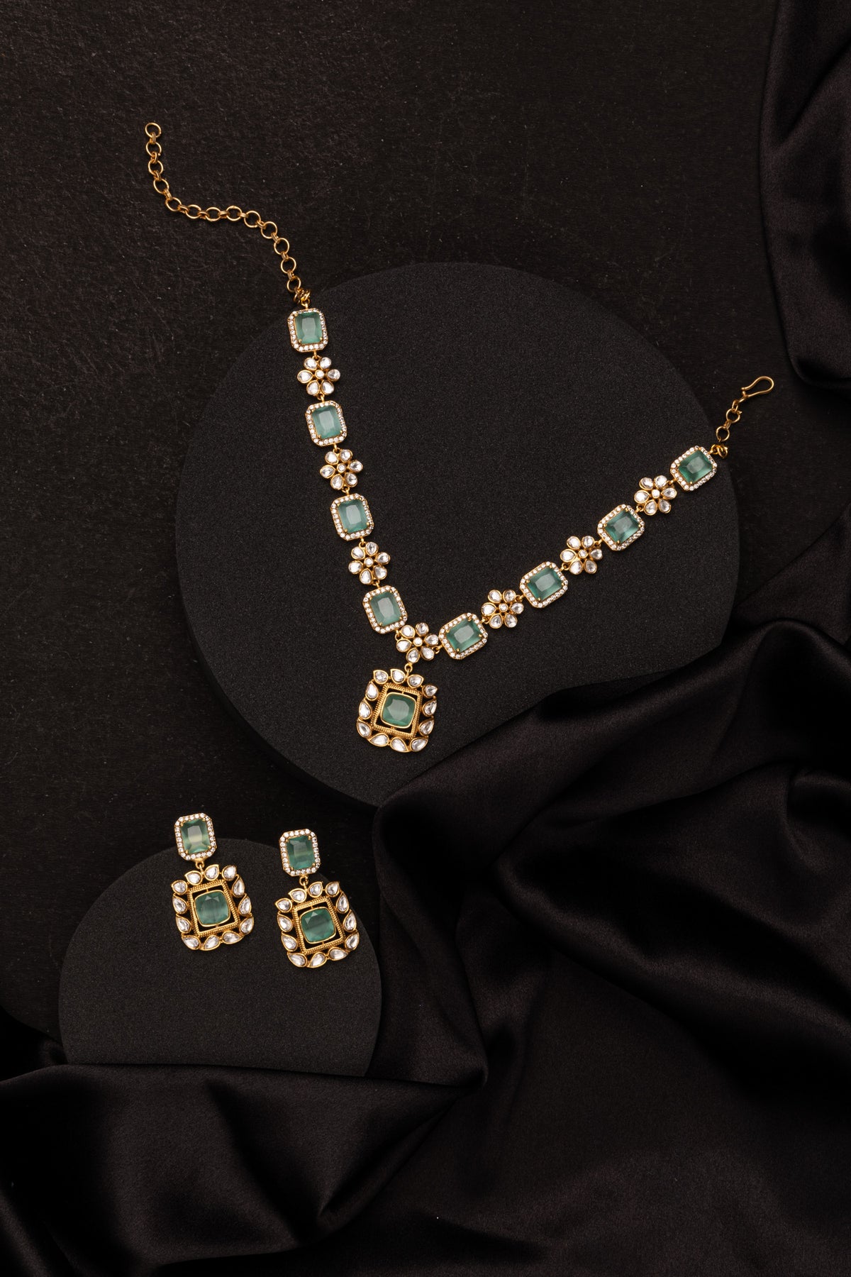 Sahana Aquamarine Golden Necklace Set