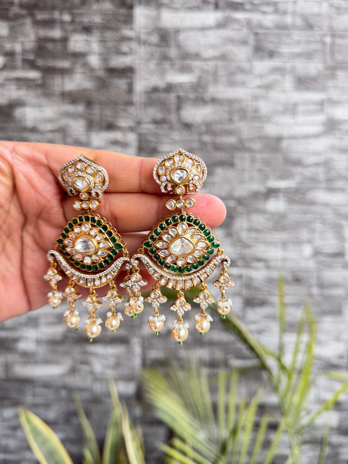 Saanvi Emerald Polki Chandbali
