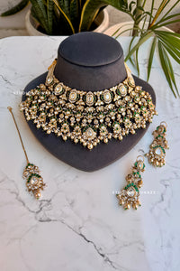 Nayab Polki Bridal Set - Emerald