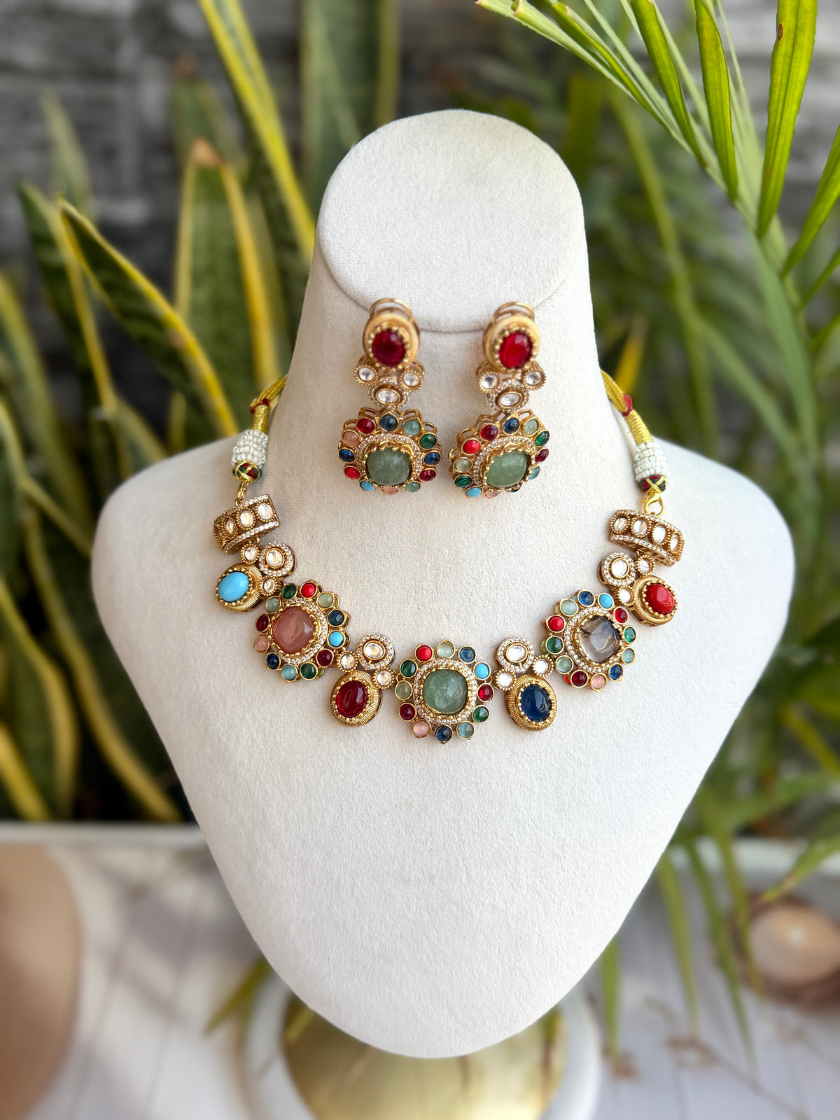 Sobia Navratan Polki Set