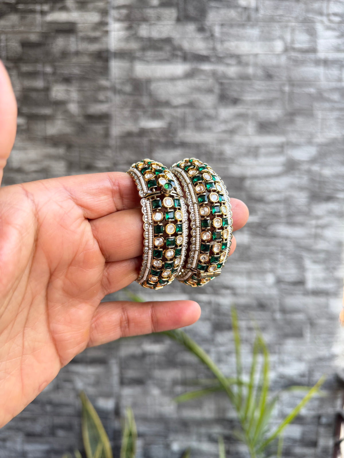 Ansa Polki Bangle - Emerald