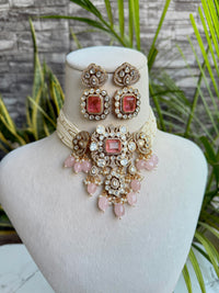 Tarushi Rose Quartz Choker Set