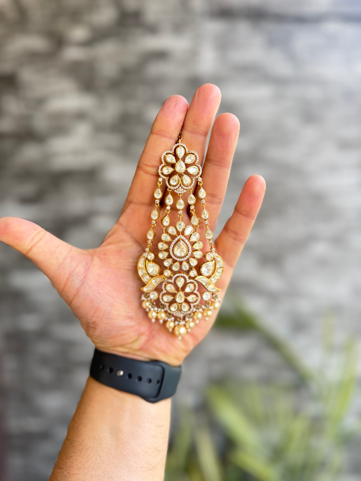 Zeenat Moissanite Paasa