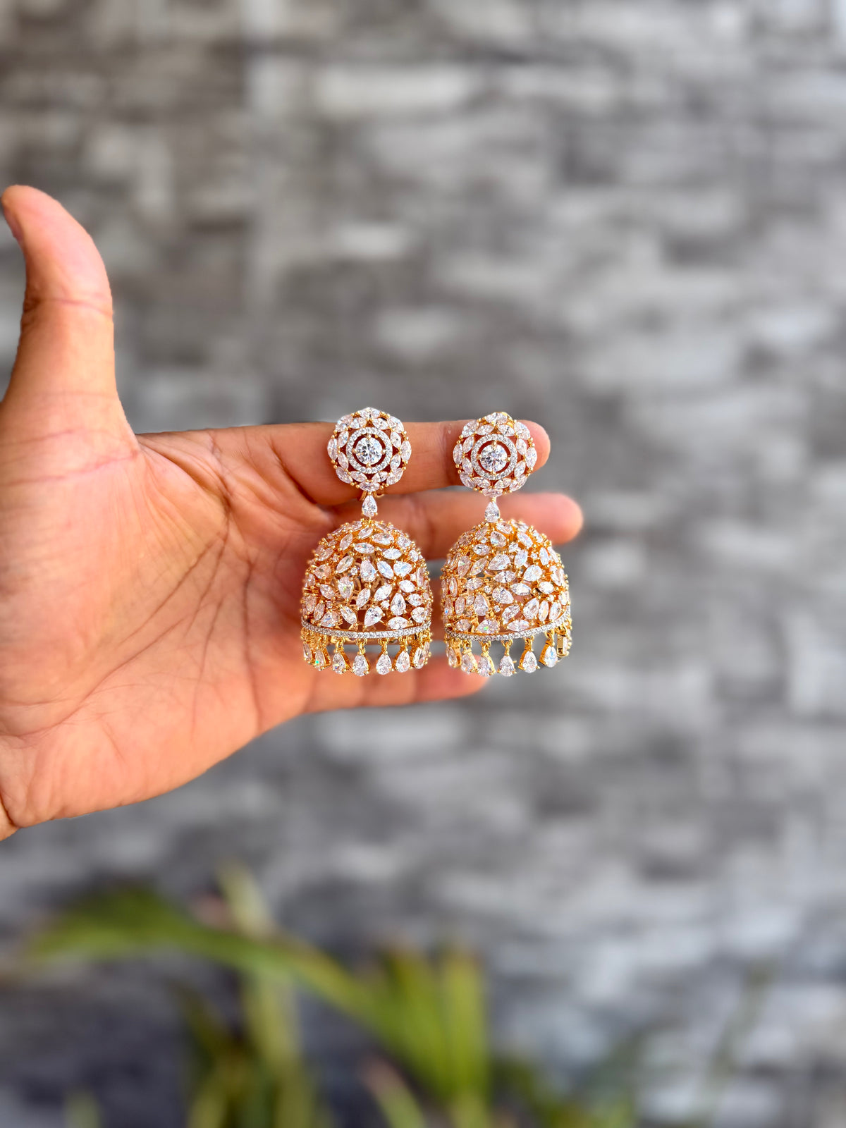 Sabina Oversize Jhumka - Golden