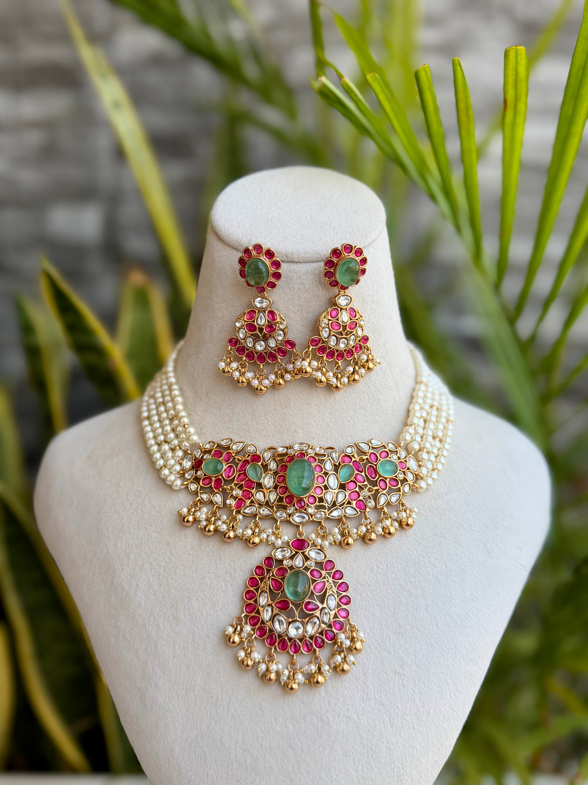 Aneeqa Fluorite Polki Set