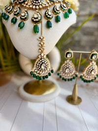Sifat Polki Necklace Set