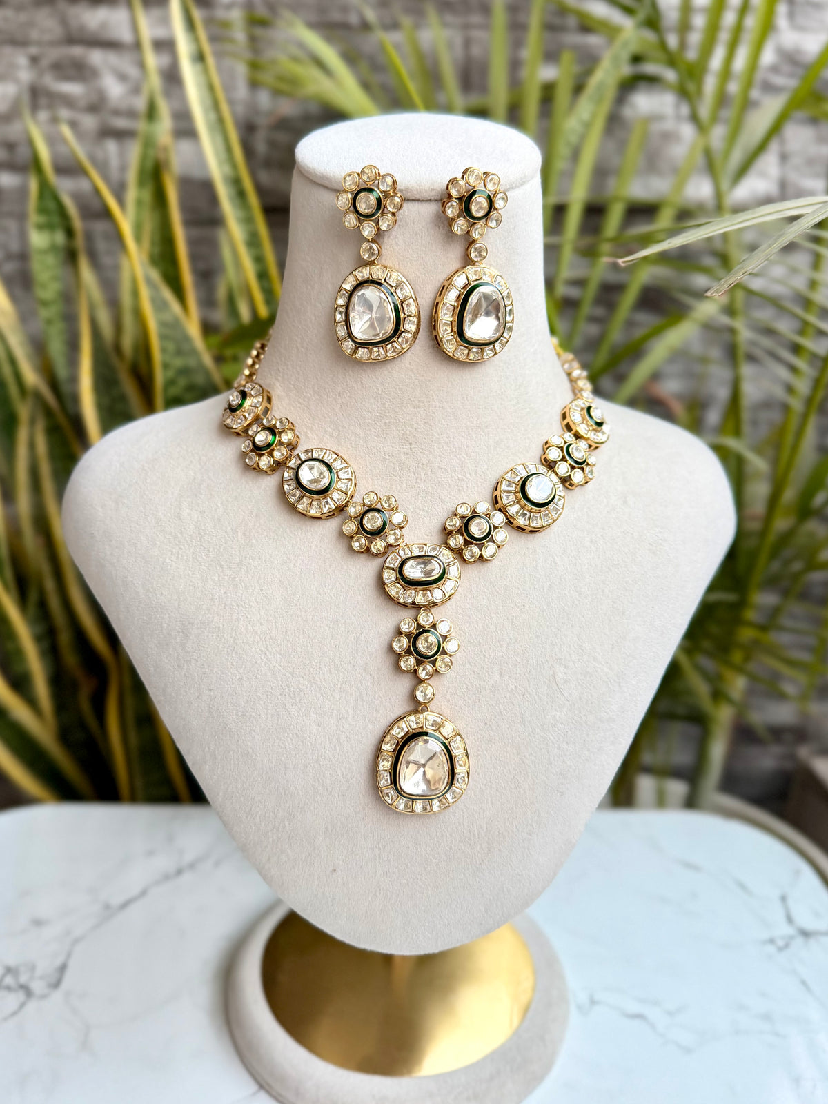 Zainab Moissanite Necklace