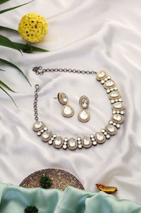 Naila Antique Silver Necklace