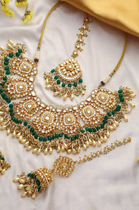 Rashmina Emerald Necklace