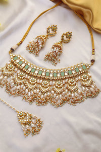 Safiya Mint Green Necklace