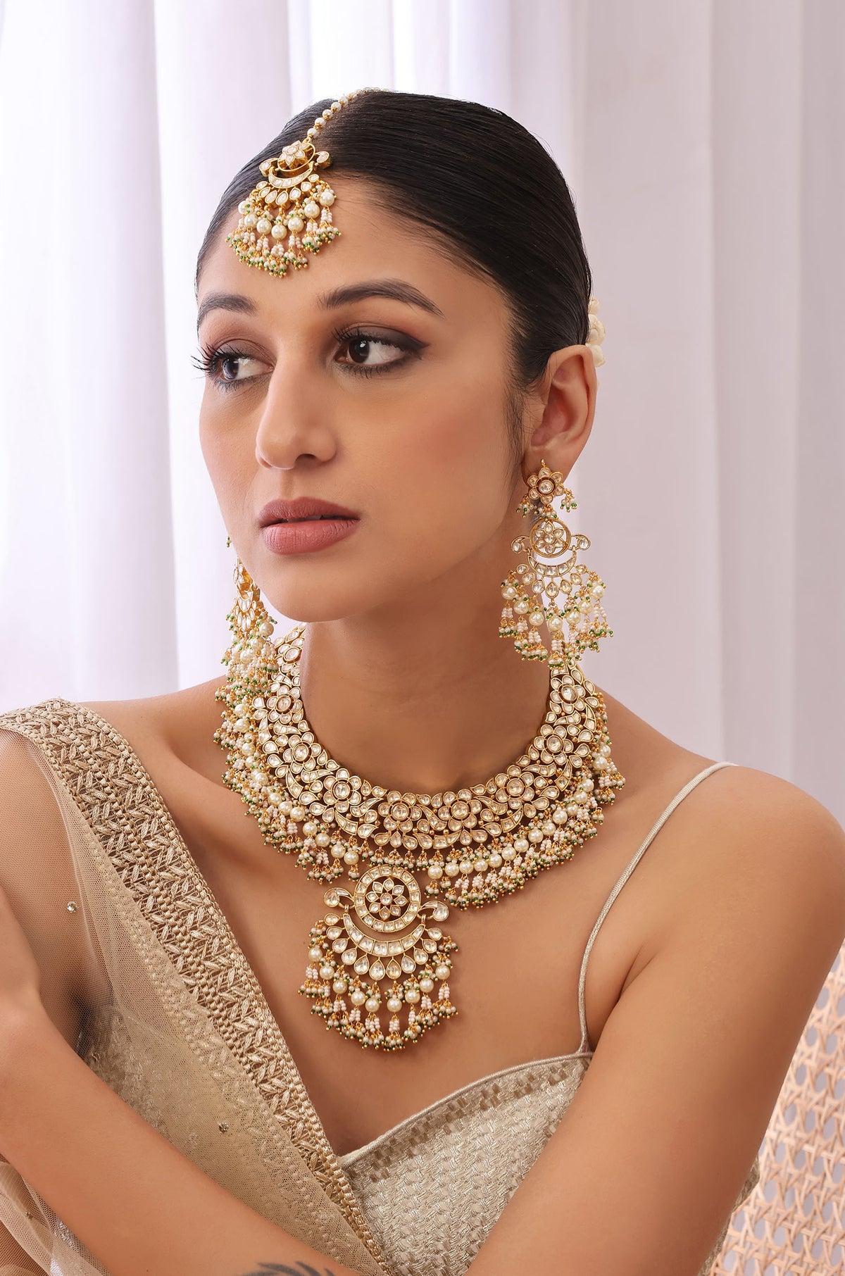 Sehar Pearl White Necklace